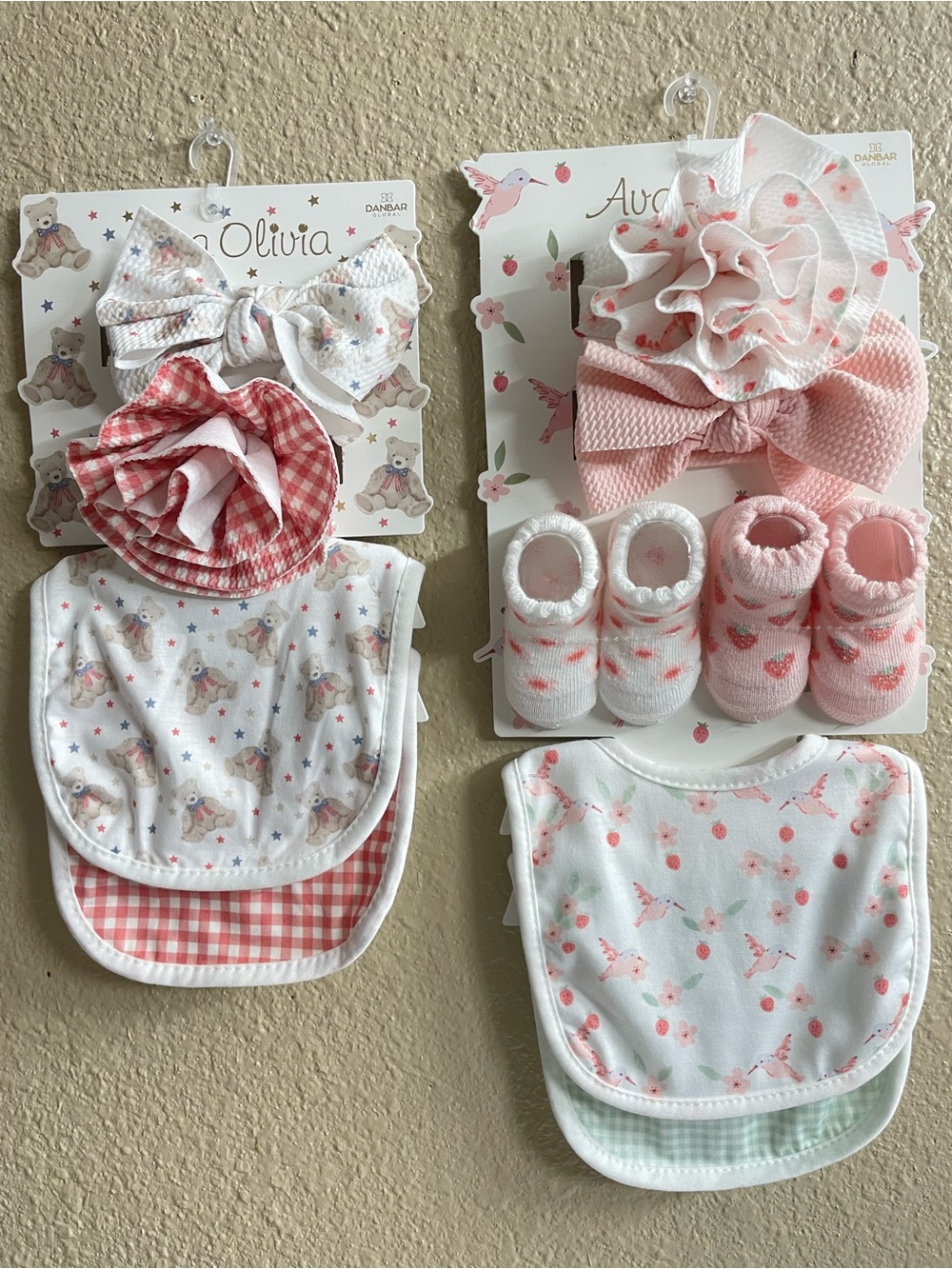 Ava Olivia Baby Girls Accessory Set - Bibs, Headbands & Socks One Size